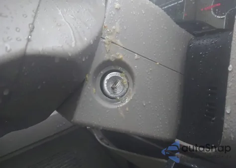 2011 Ford Expedition Limited from USA, damaged, VIN 1FMJU2A5XBEF16737